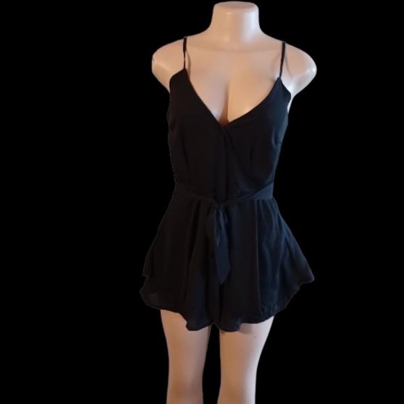 Black Chiffon shorts romper nwt Various Sizes - Picture 1 of 3